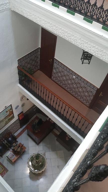 Hostal Trajano Sevilha Exterior foto